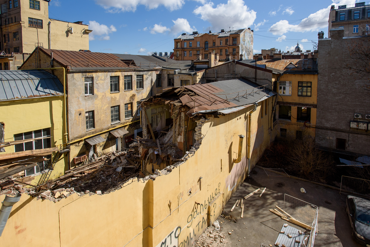 Дом Лапина в СПБ