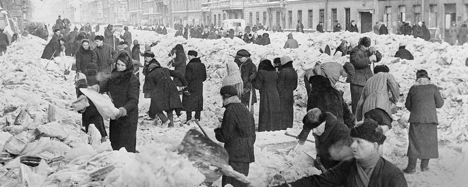 «Живые картины» Полины Барсковой: ленинградская блокада в лицах