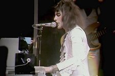Queen: Live in Bohemia – афиша
