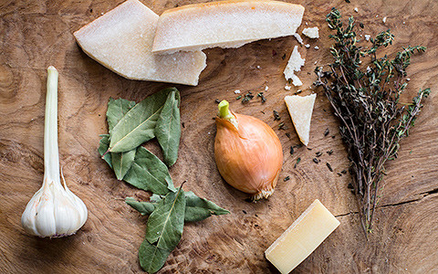 Утилизотто: как делать вкусную еду из картофельной шелухи и битых помидоров