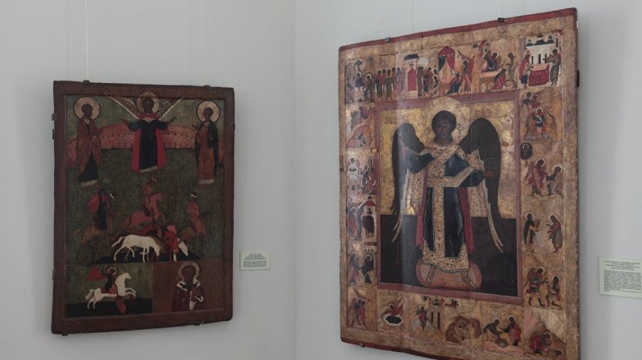 Экспозиция древнерусской живописи – афиша