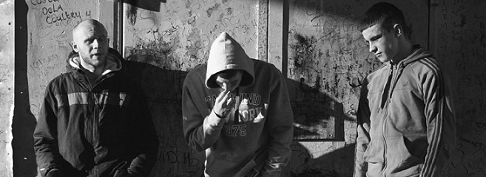 Кино: «Сломанная песня» Кино: «Сломанная песня»