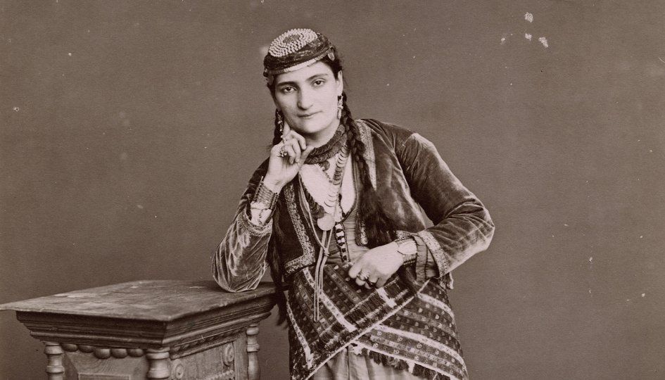 Выставки: Светопись Дмитрия Ермакова Выставки: Светопись Дмитрия Ермакова