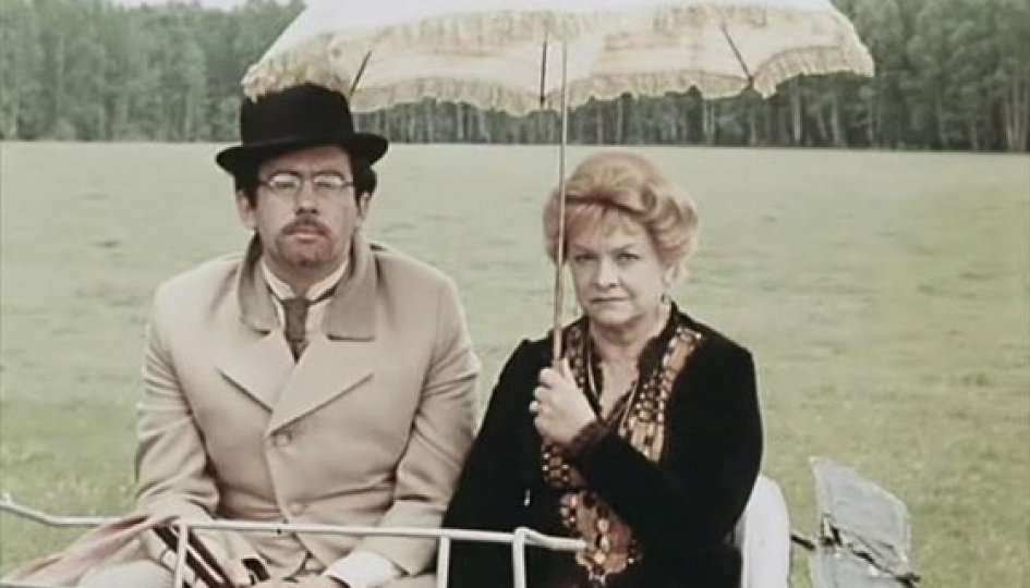 Людмила Целиковская