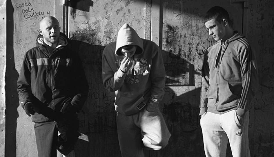 Кино: «Сломанная песня» Кино: «Сломанная песня»