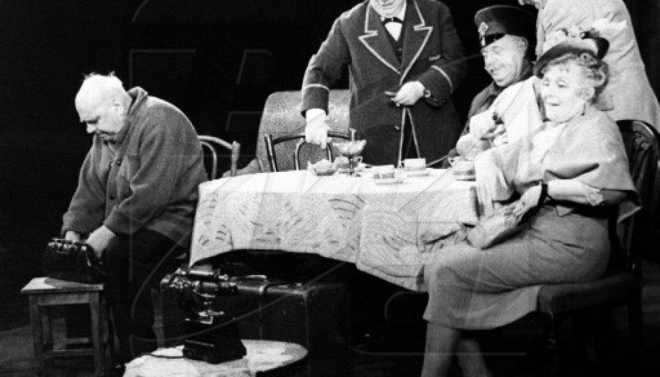 Кино: «Соло для часов с боем» Кино: «Соло для часов с боем»