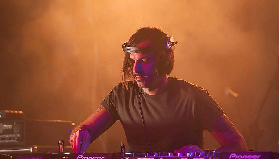 Концерты: «Дыхание ночи»: DJ Miller Концерты: «Дыхание ночи»: DJ Miller