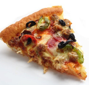 Рецепт Пицца с куриной печенью и помидорами