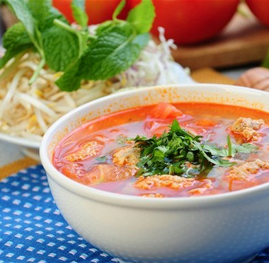 Рецепт Томатный суп с фрикадельками