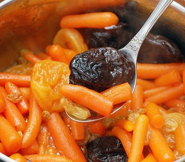 Рецепт Пряная морковь с черносливом