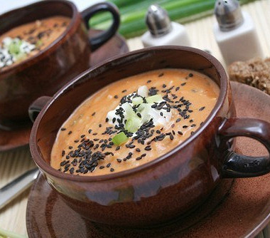 Рецепт Лососевый суп с кунжутом