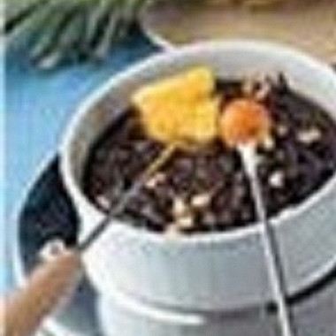 Рецепт Шоколадное фондю с сухофруктами
