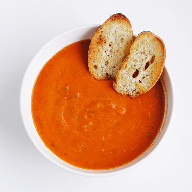 Рецепт Томатный суп с базиликом и орегано