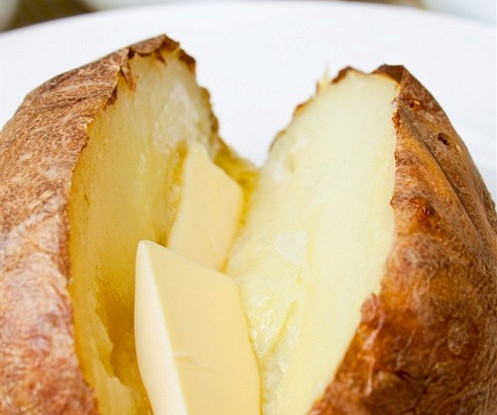 Запеченный картофель с морской солью