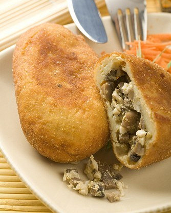Картофельные пирожки с грибами
