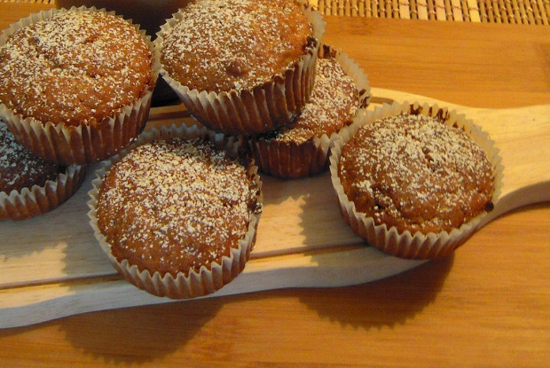 Кекс с изюмом