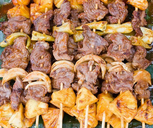 Свиной шашлык с ананасами