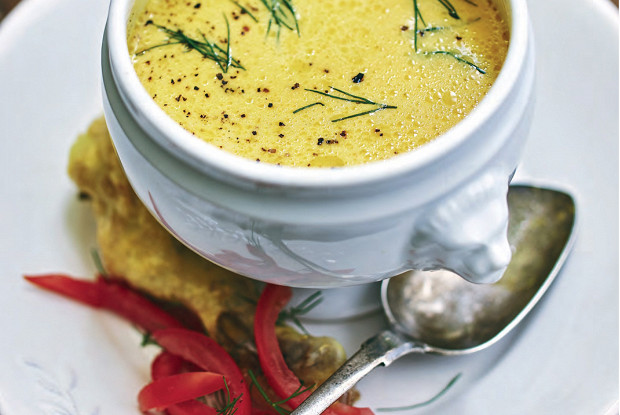 Сырный суп из желтого перца с курицей