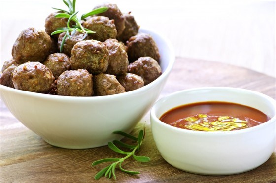 Мясные тефтели со сливочно-горчичным соусом